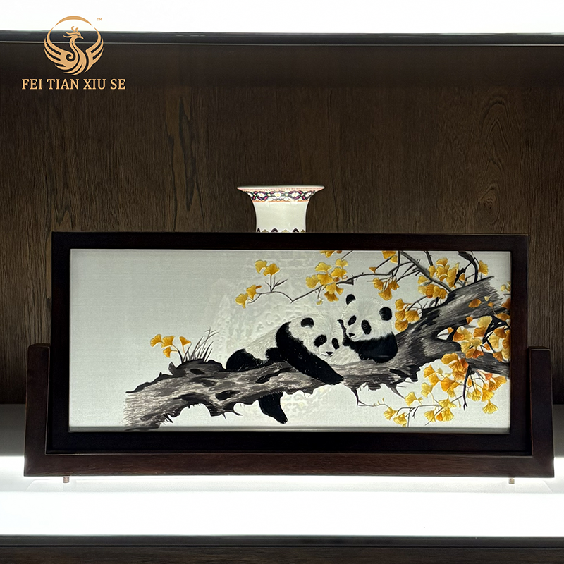 Handmade Su Embroidery Double-Sided Panda Table Screen - Cenderamata Mewah, Hiasan Meja Gaya Cina