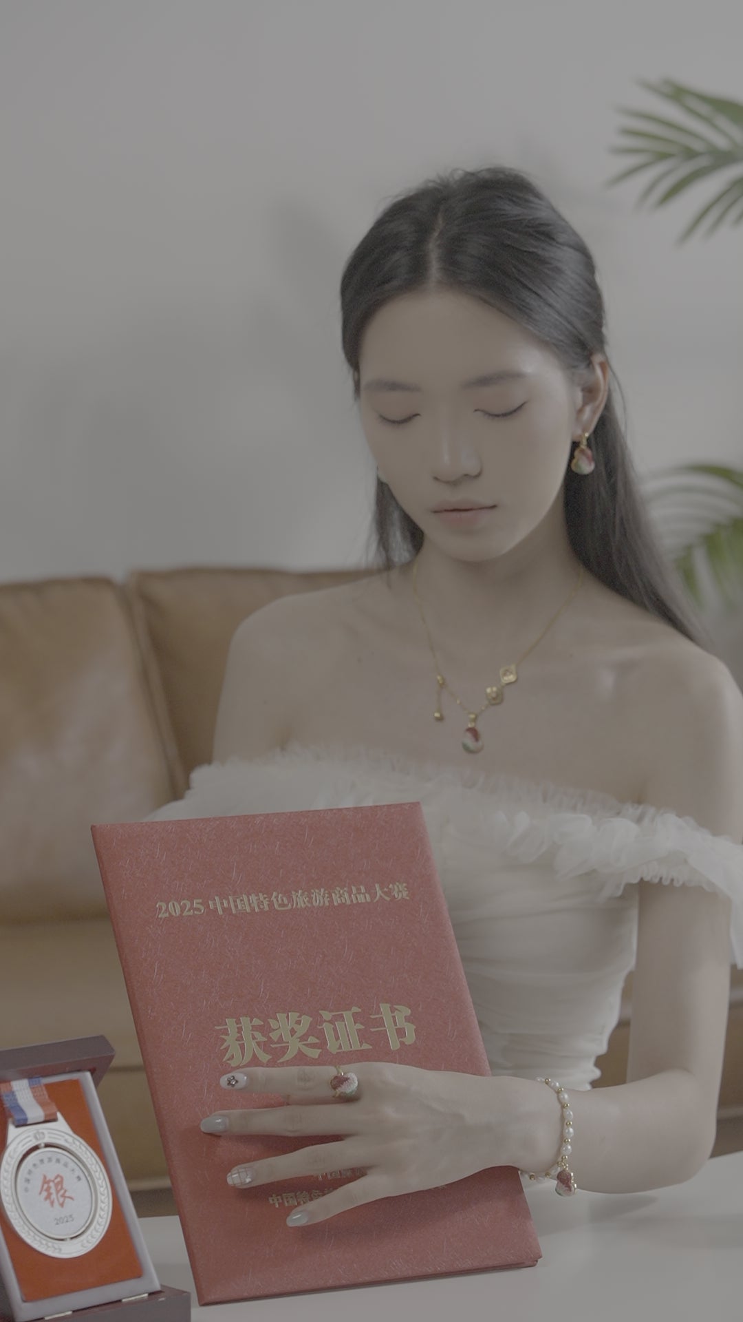 FEI TIAN XIU SE Handmade embroidered brooch,Chinese Heritage Art for